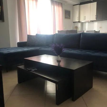 Lejlighed Saranda Central *