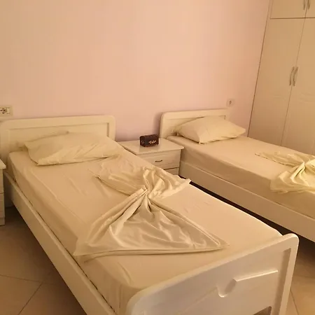 Saranda Central Apartmán *